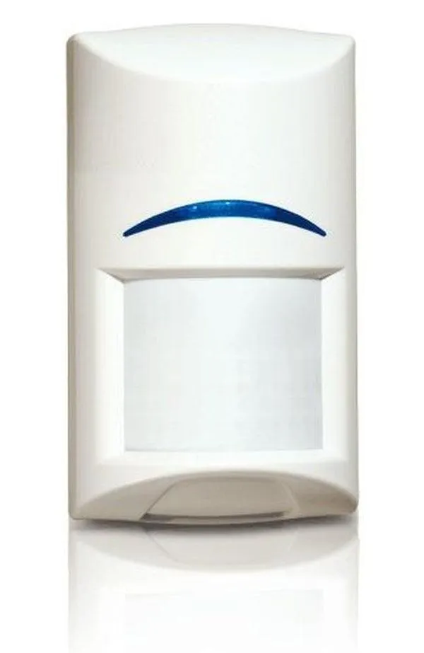 Bosch Solution 3000 Alarm System, 2 x Wireless Tritech Detectors  Icon Code pad   Deluxe Remote Kit IP Module