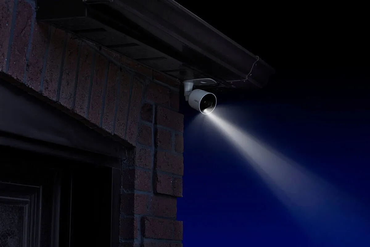 DEAL OF THE DAY! Smart Outdoor WiFi Security Camera With Advanced Active Deterrence