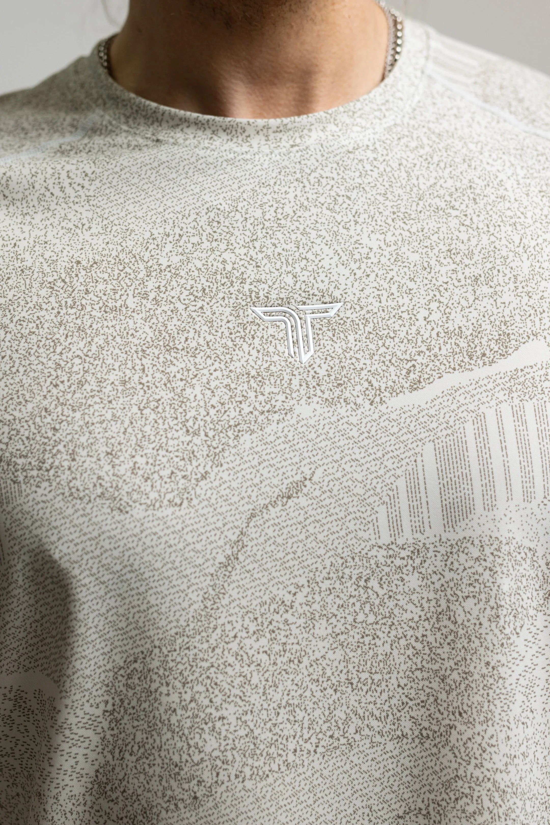 Intensity Performance Top - Night Vision White