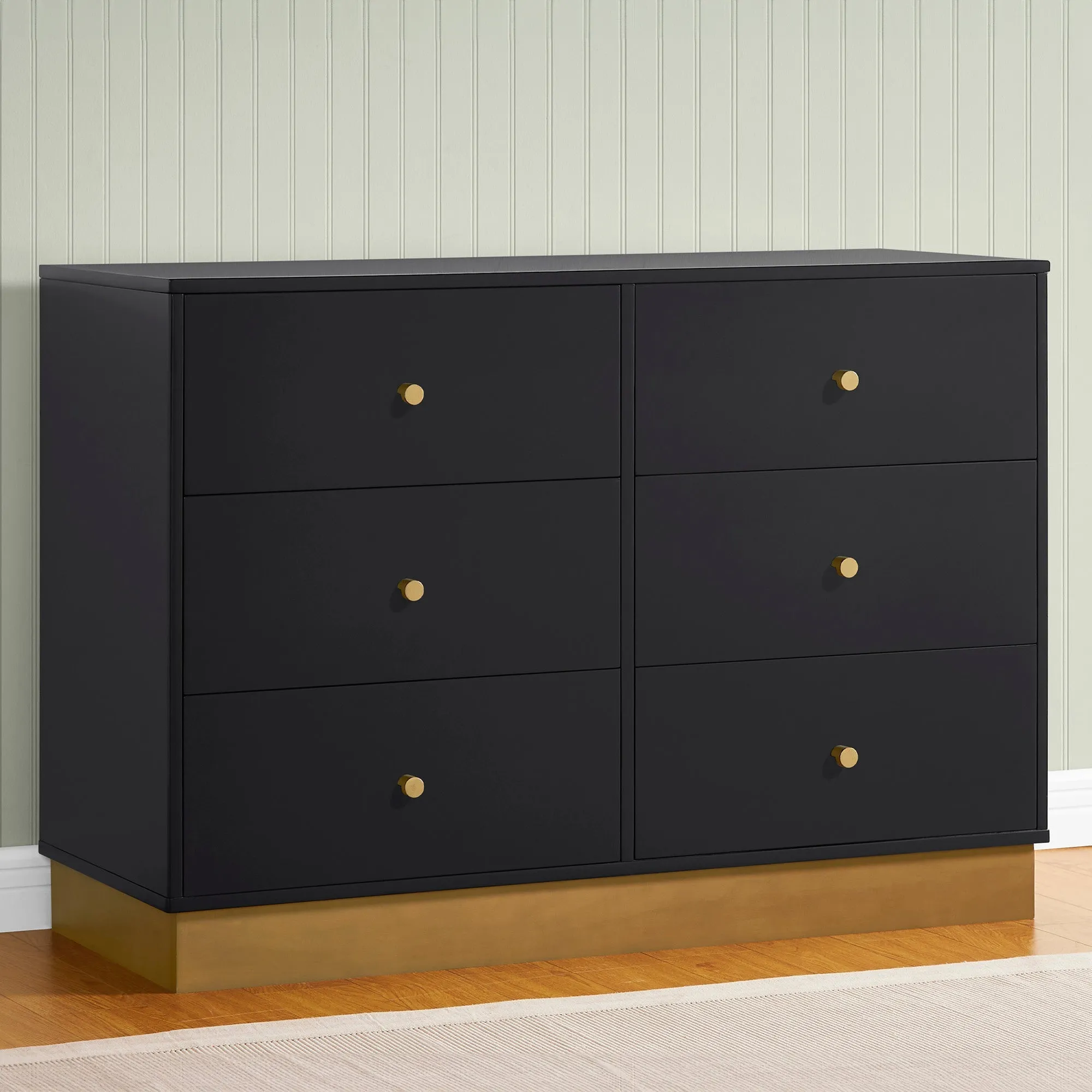 James 6 Drawer Dresser with Changing Top and Interlocking Drawers