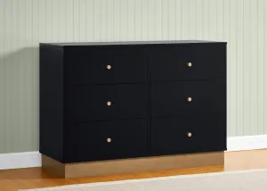 James 6 Drawer Dresser with Changing Top and Interlocking Drawers