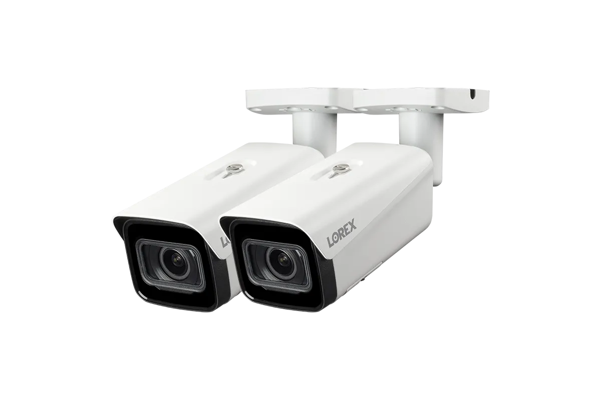 Lorex 4K IP Wired Bullet Security Camera with Motorized Varifocal Lens, Real-Time 30FPS Recording and IK10 Vandal Proof